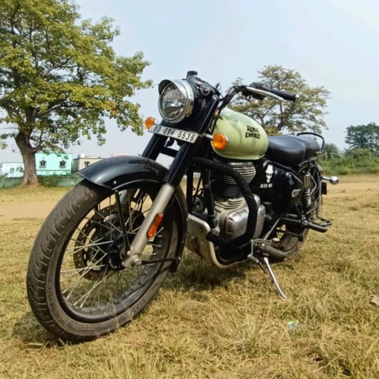 Royal Enfield Classic Seige Green 1
